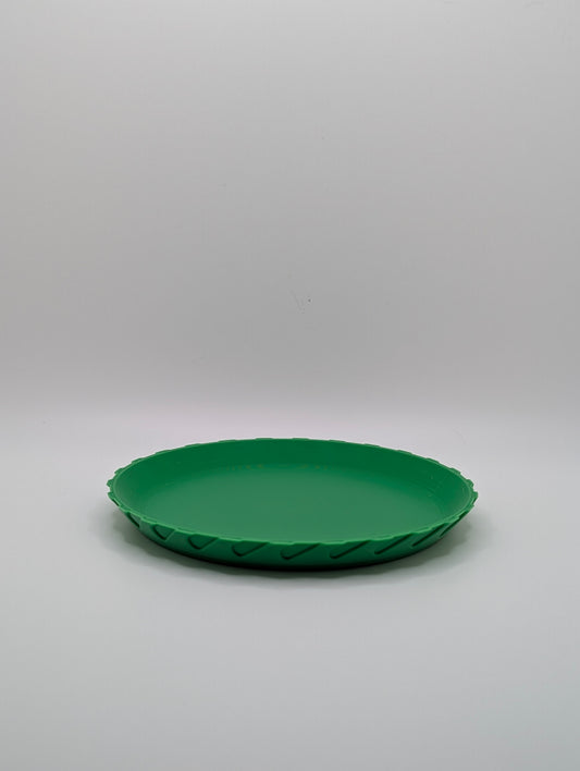 green 3d printed patterned plate