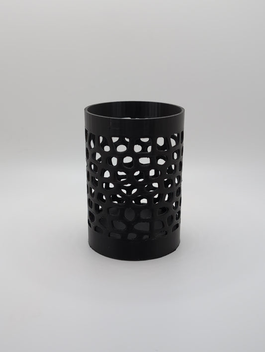 Voronoi pencil cup