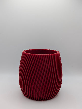 3d printed planter with twist pattern