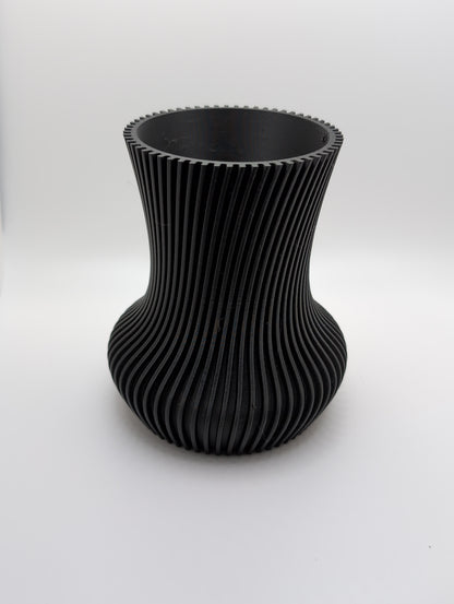 black R vase 2