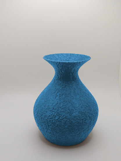 M vase