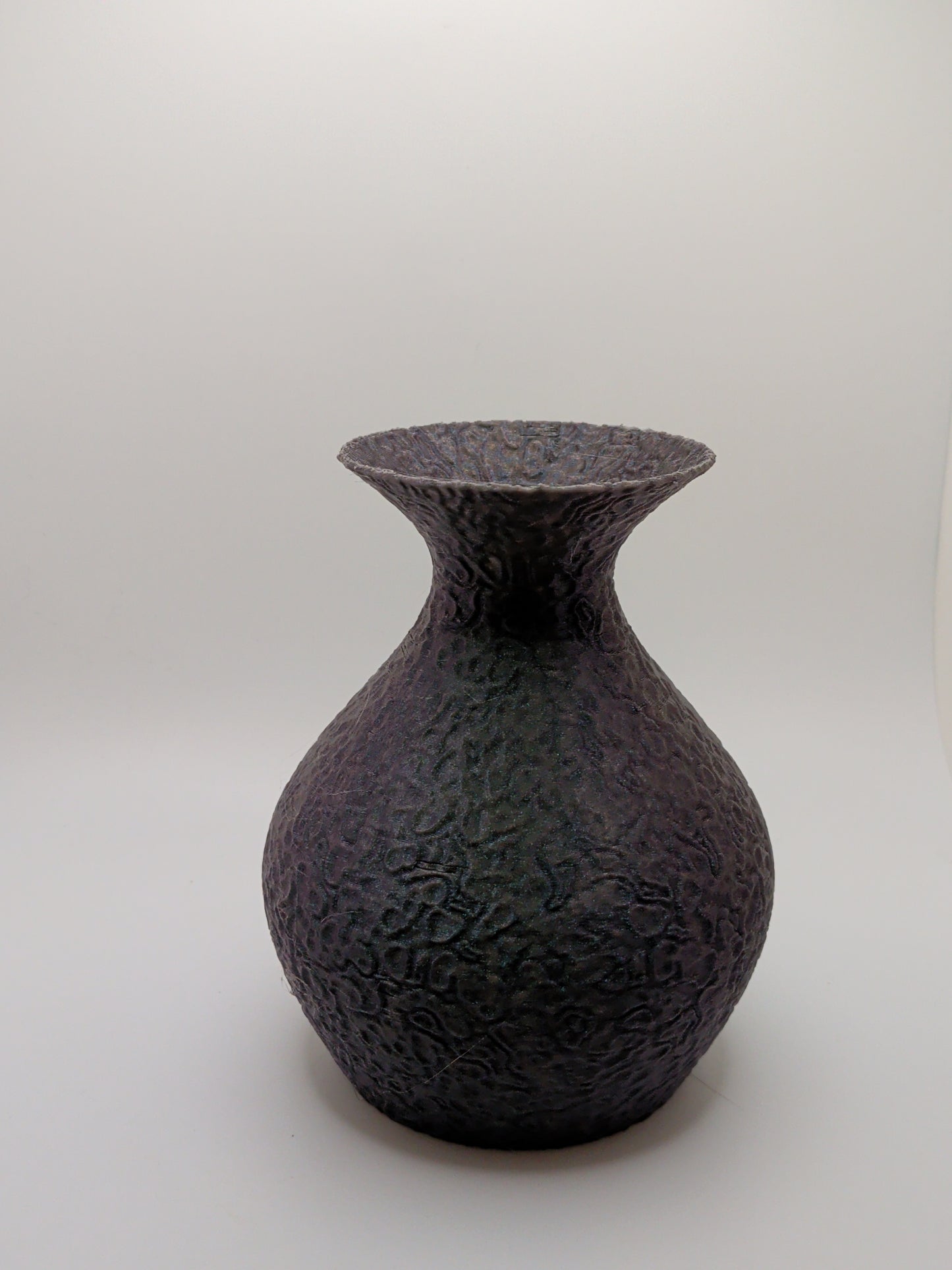 M vase