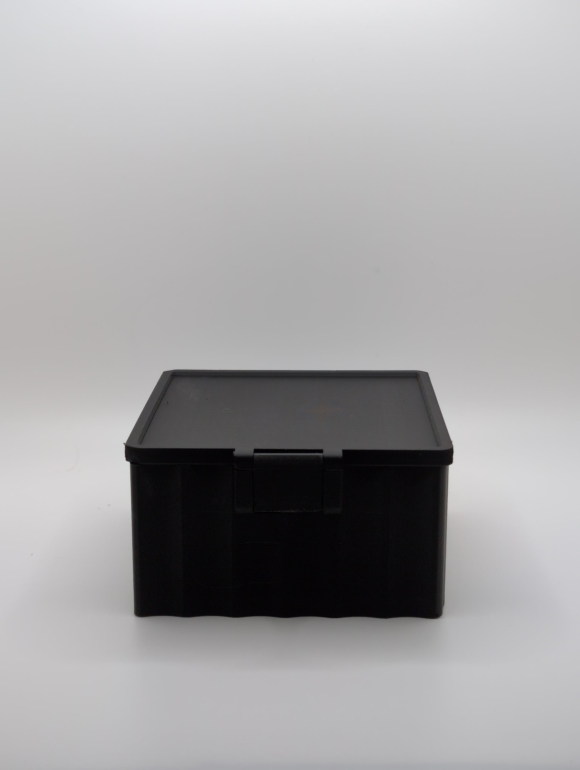 black customizable box