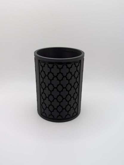 black rose pattern planter