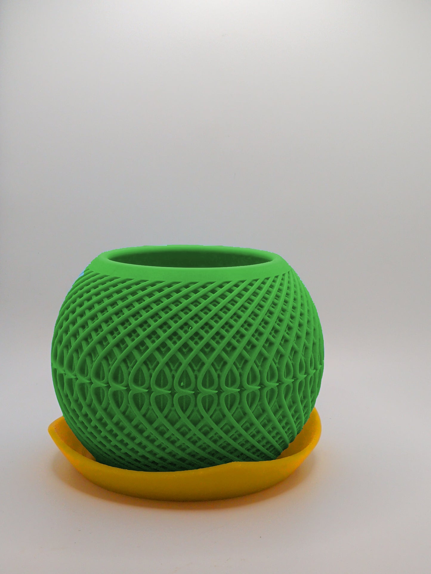Kinetic planter