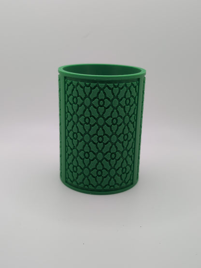 green flower pattern planter