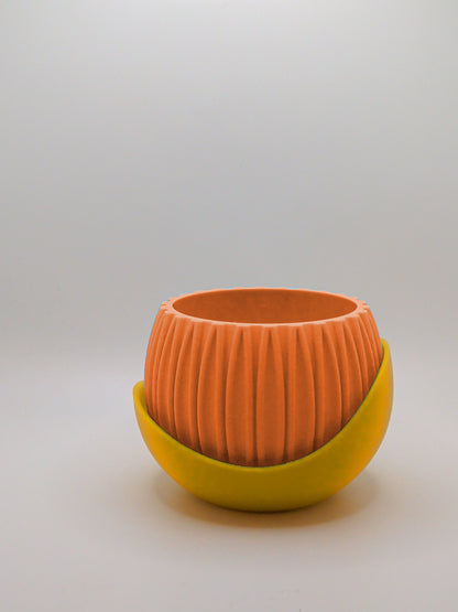 Indoor planter with base
