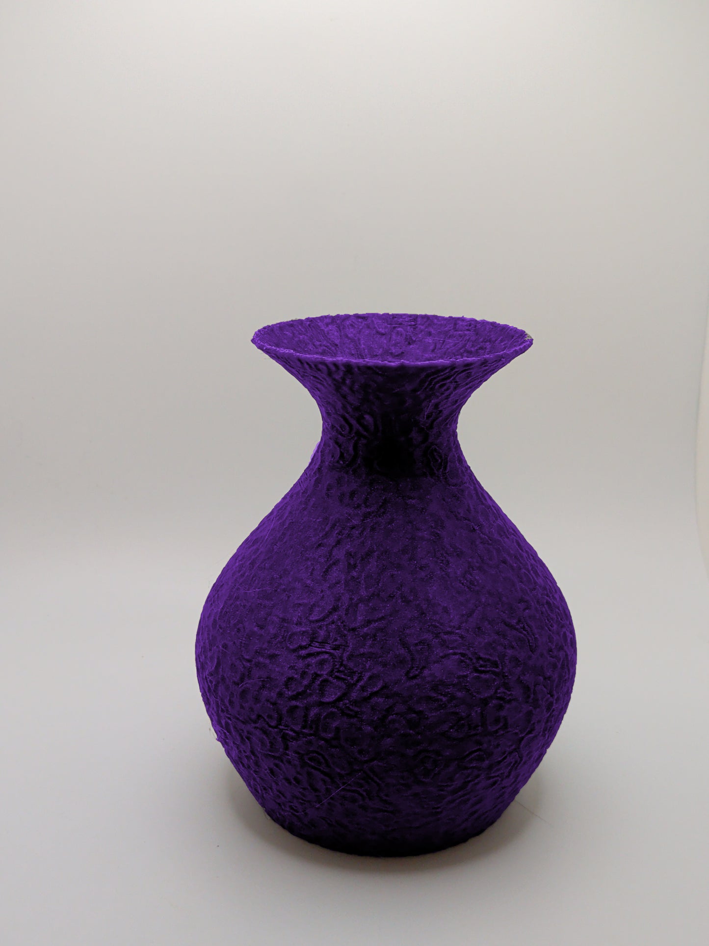 M vase