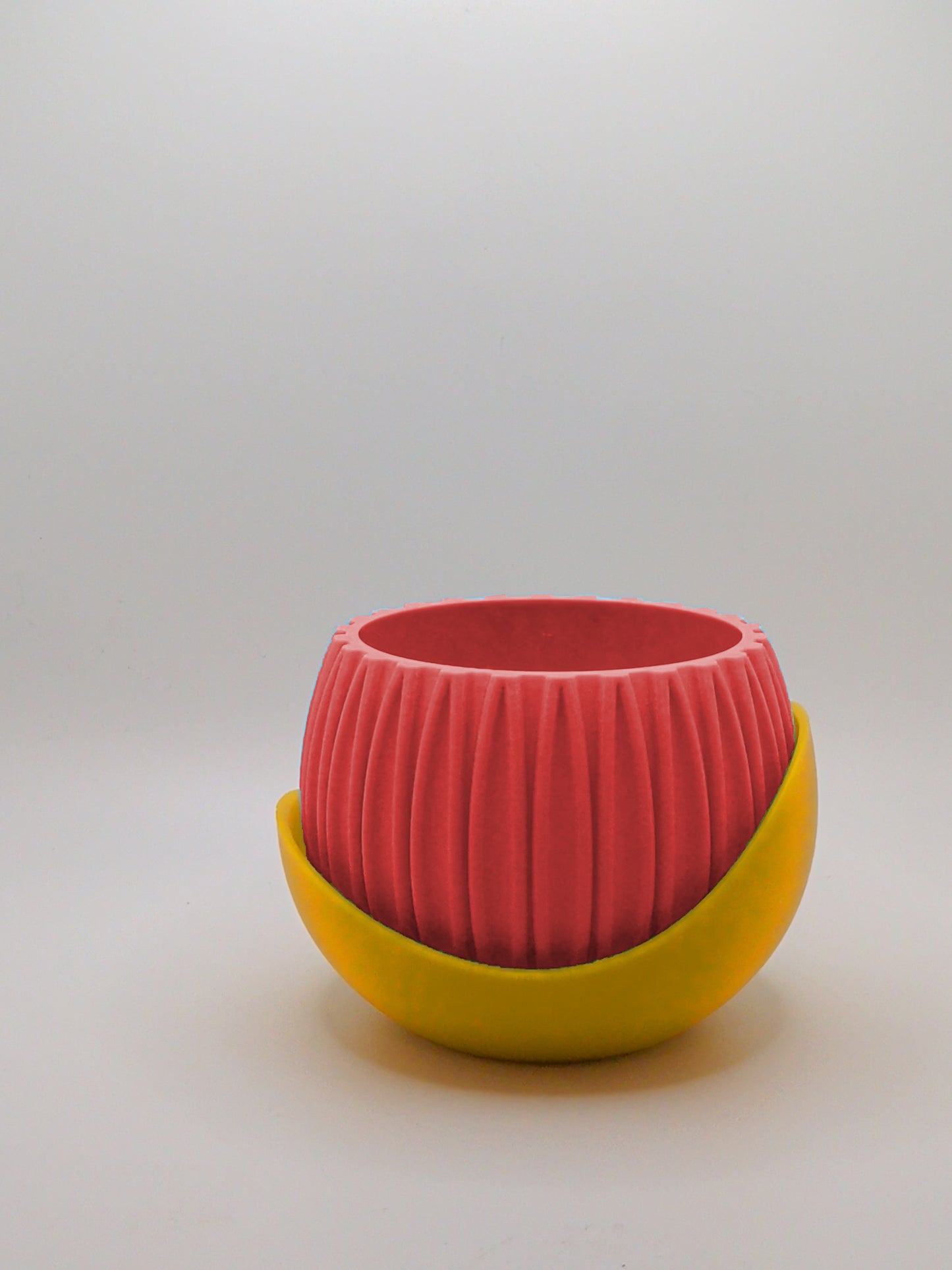 Indoor planter with base