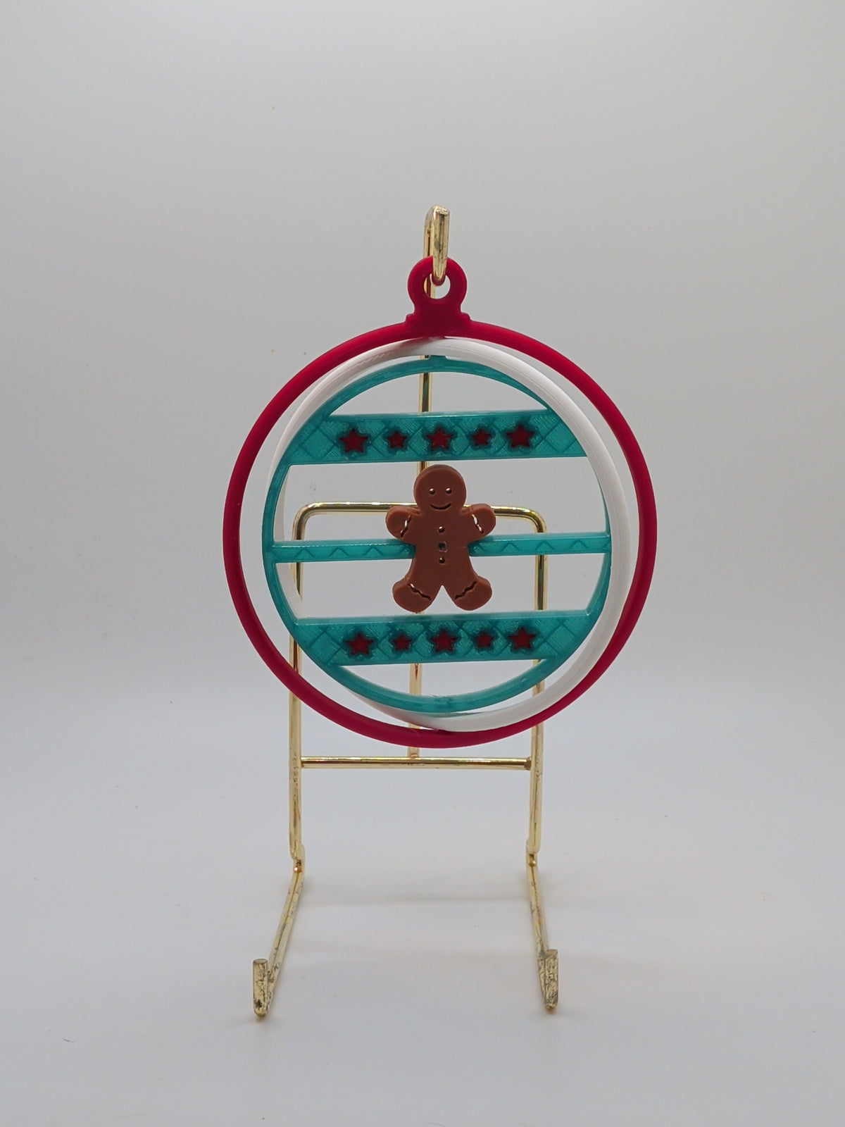 Gingerbread man with stars ornament