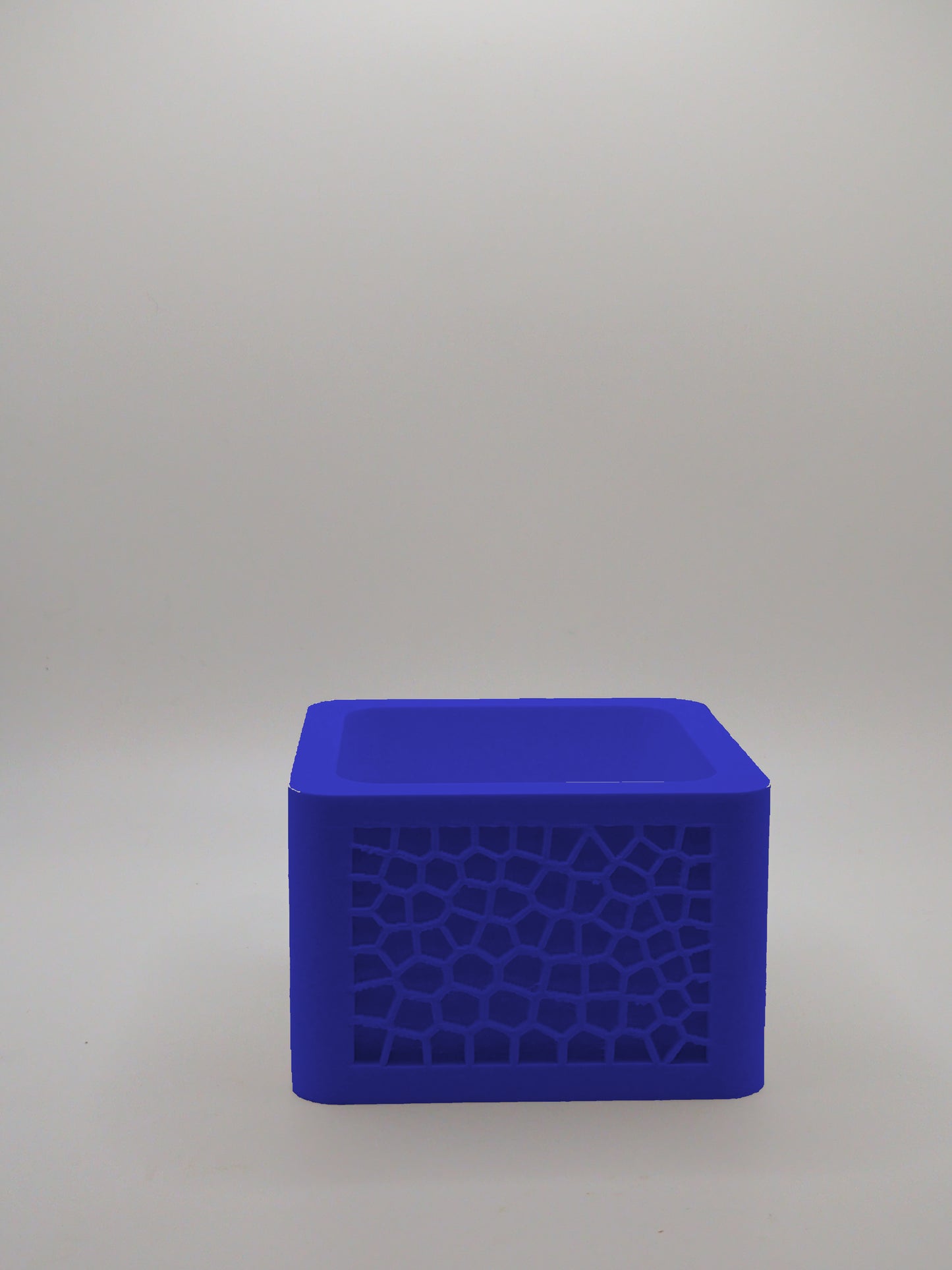 voronoi pattern planter