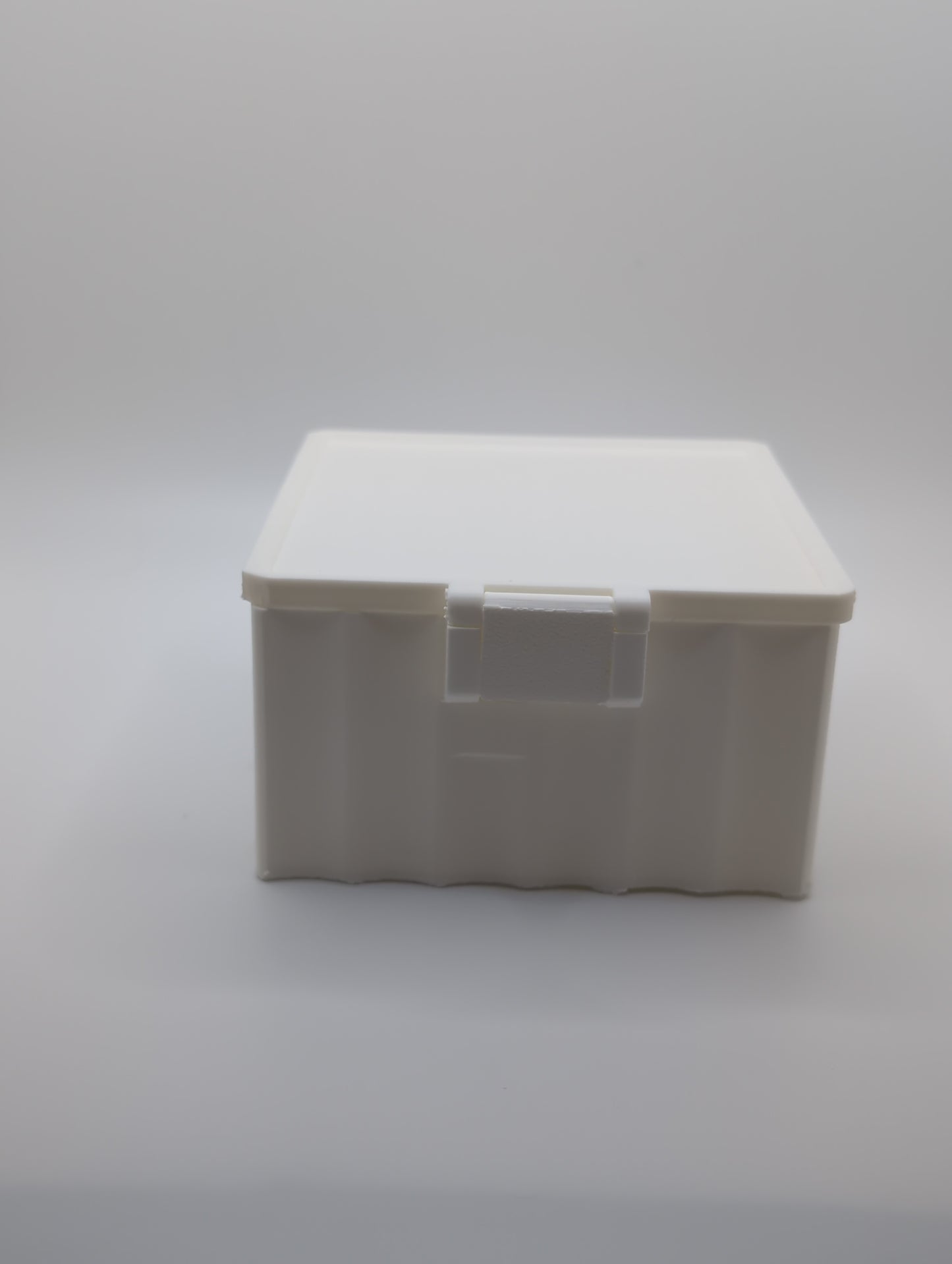 white customizable box