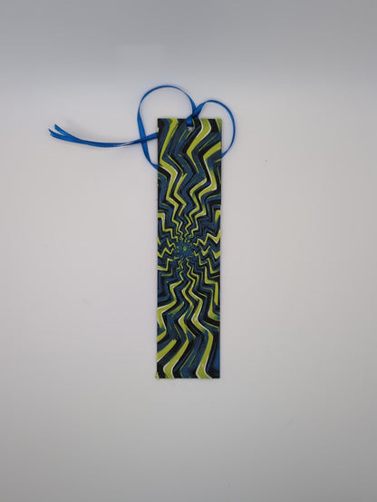 zig zag optical illusion bookmark with ribbon
